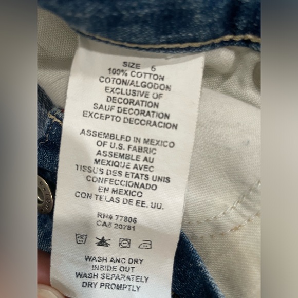 Vintage Women's 2004 Y2K Tommy Hilfiger Jeans (6) - Picture 9 of 9